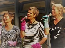 3 Frauen.jpg